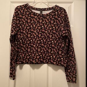 Forever 21 Cropped Rose Printed Sweater